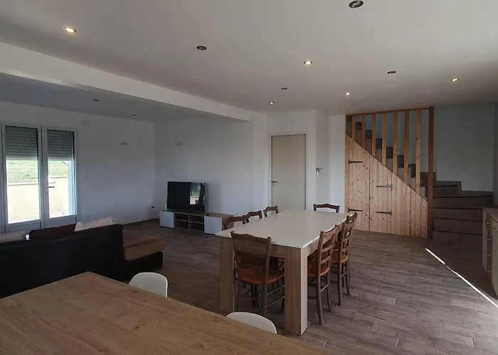 펜션 Maison En Perigord Plazac